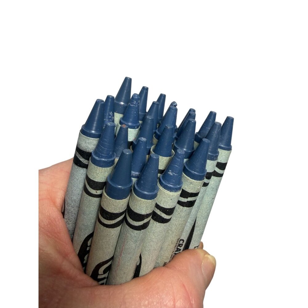 Retired Collectible Crayola Blue Gray Crayon Set Of 24 - Picture 3 of 4